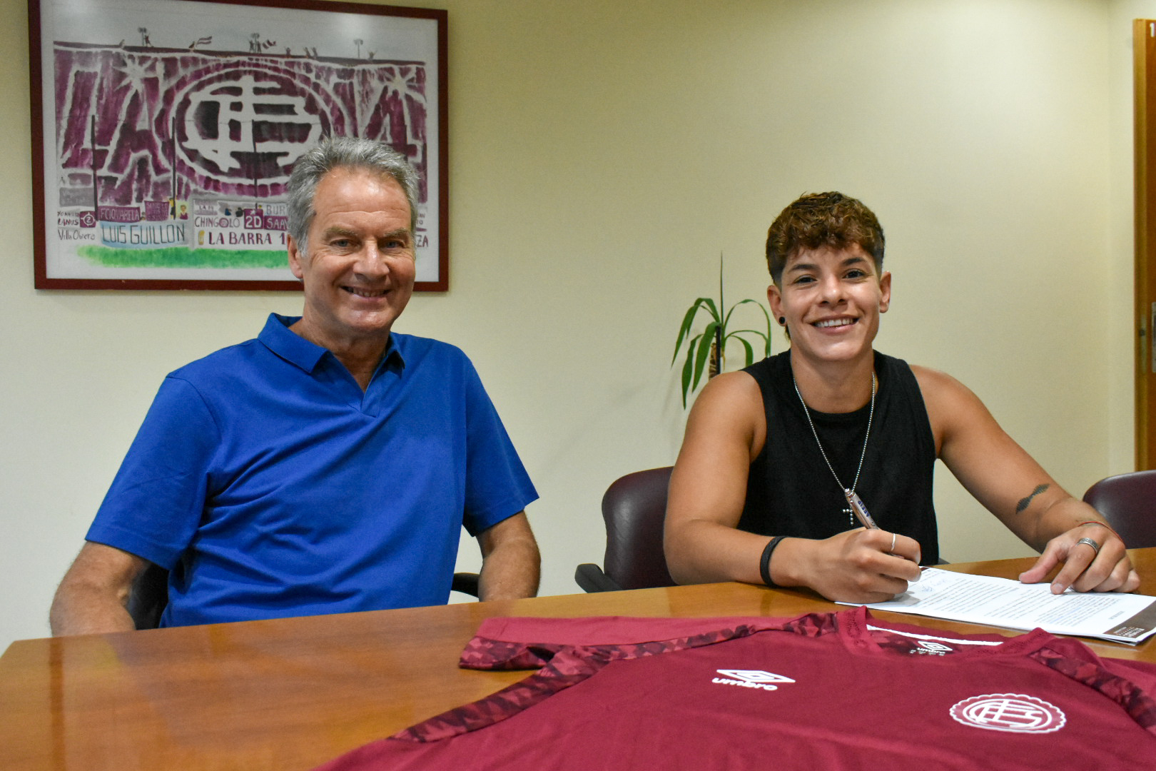 VICTORIA AYELÉN SOSA REGRESA A LANÚS