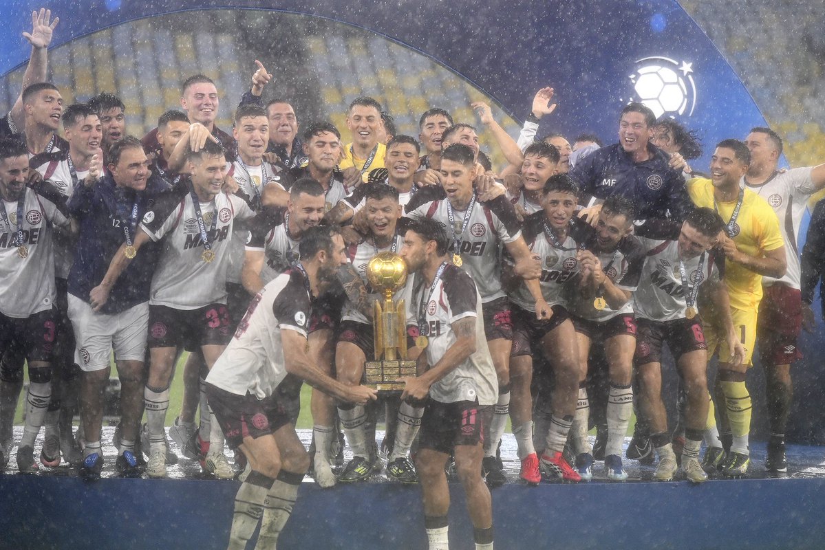 ¡LANÚS ES EL CAMPEÓN DE LA CONMEBOL RECOPA 2026!
