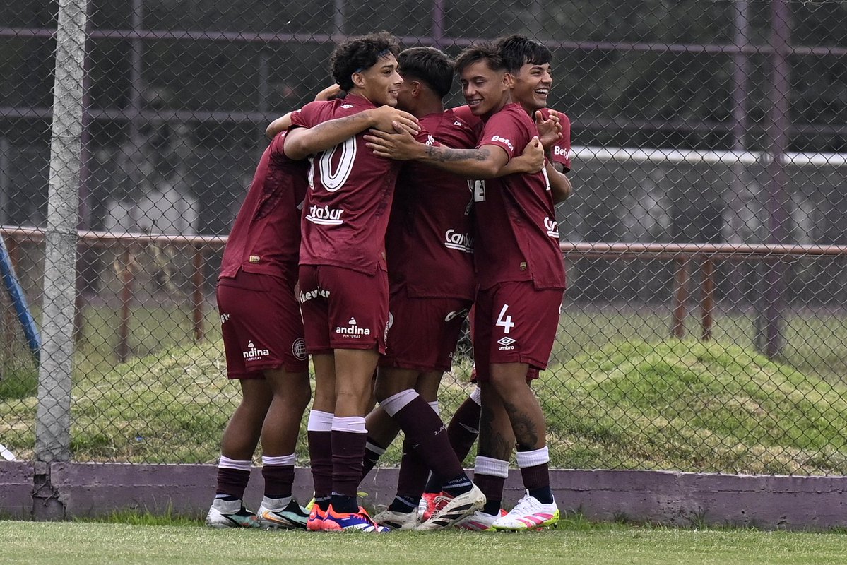 VICTORIA CONTRA FERRO EN EL APERTURA PROYECCIÓN 2026