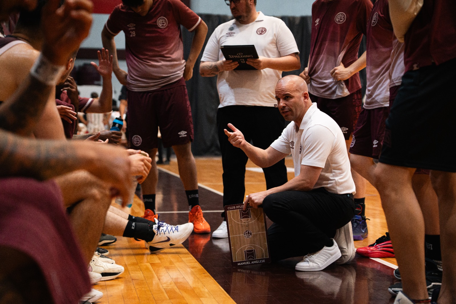 MANUEL ANGLESE: «EL GRUPO SIEMPRE RESPONDIÓ»