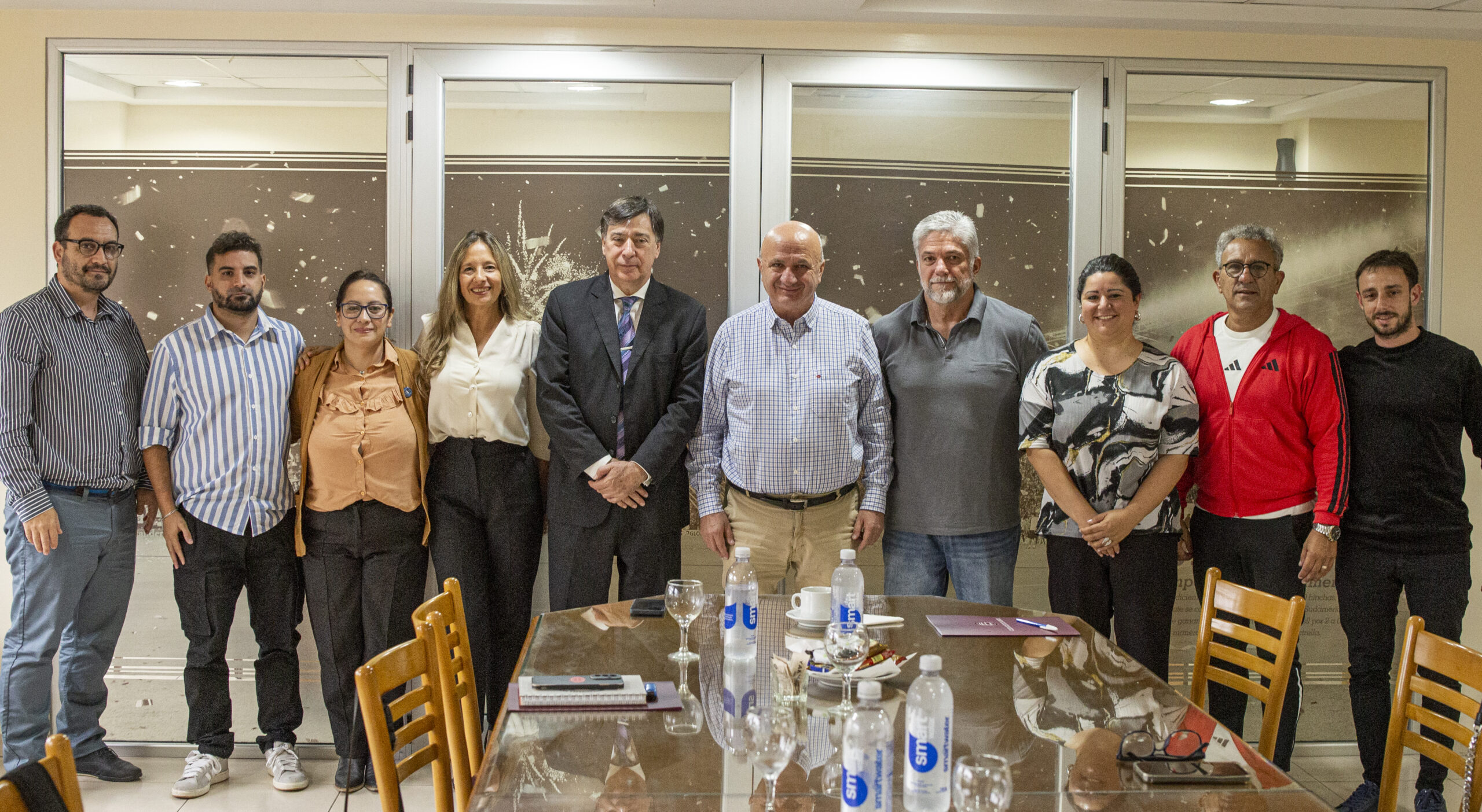 CONVENIO ENTRE EL CLUB ATLÉTICO LANÚS Y LA UNDAV PARA PRÁCTICAS PROFESIONALES